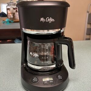 Mini Brew Mr. Coffee Maker 25 oz.